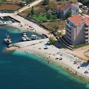  Apartment Plaza Croatia